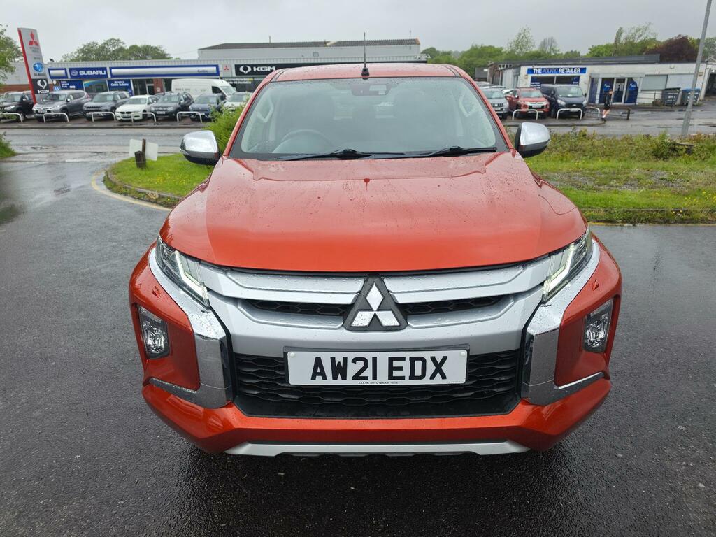 Mitsubishi L200 2.2 Di-d Dc Barbarian 4Wd Euro 6 Ss AW21EDX Orange #2