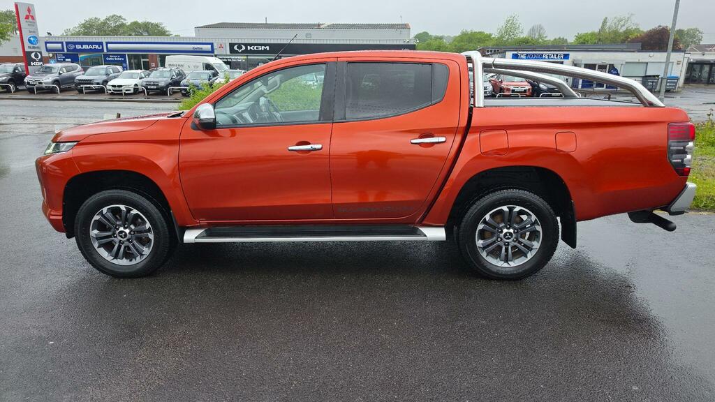 Mitsubishi L200 2.2 Di-d Dc Barbarian 4Wd Euro 6 Ss AW21EDX Orange #4