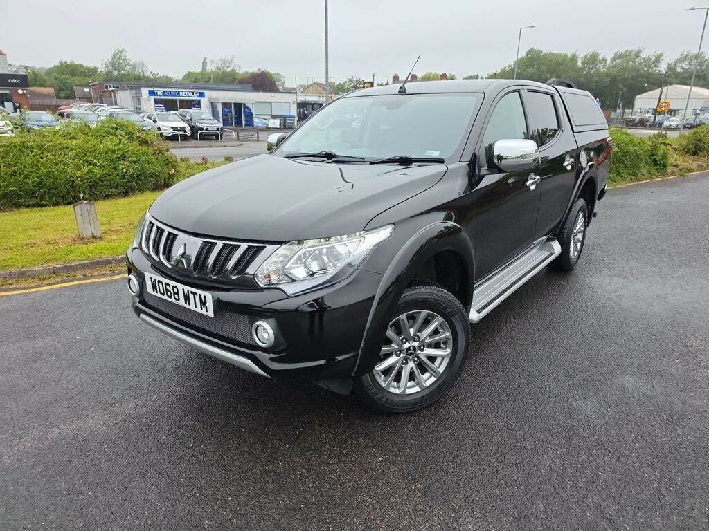 Mitsubishi L200 2.4 Di-d Dc Barbarian 4Wd Euro 6 Black #3