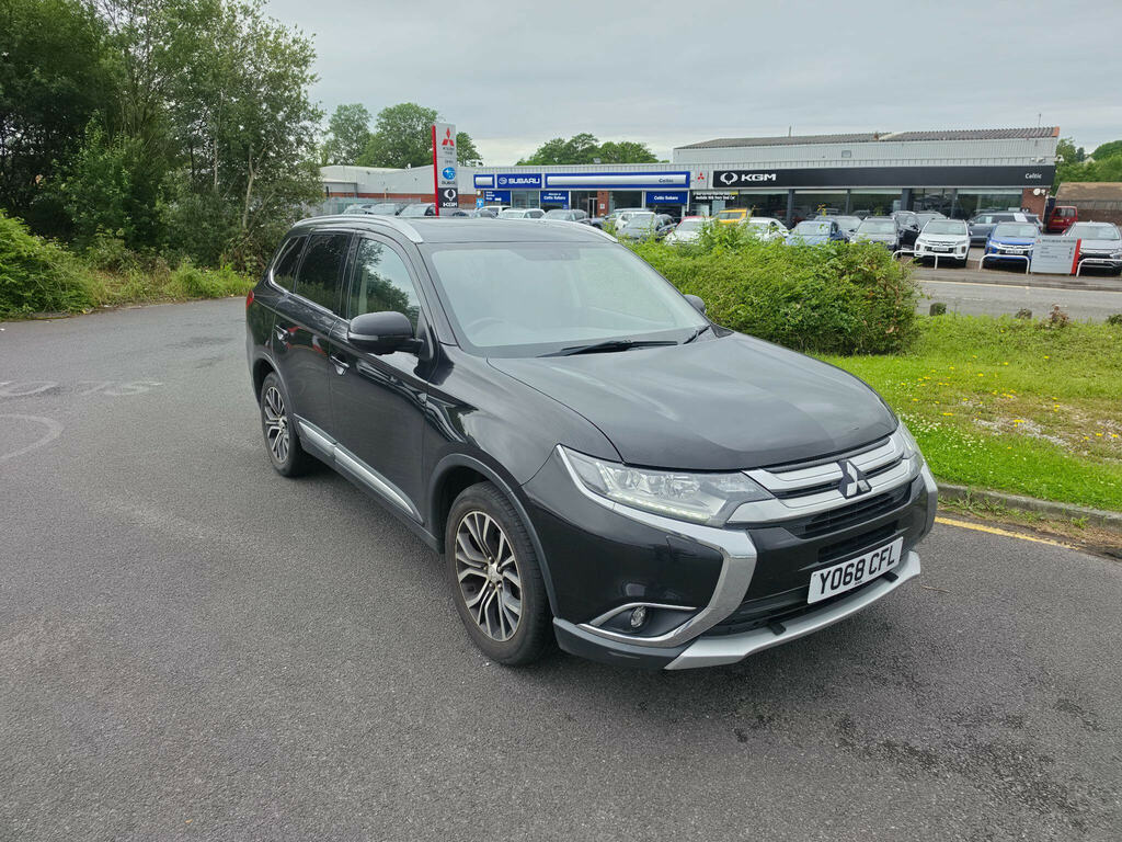 Mitsubishi Outlander 2.2 Di-d 4 4Wd Euro 6 Black