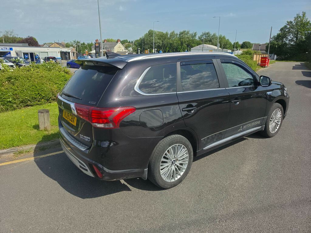 Mitsubishi Outlander 2.4H Twinmotor 13.8Kwh 4H Cvt 4Wd Euro 6 Ss Black #2