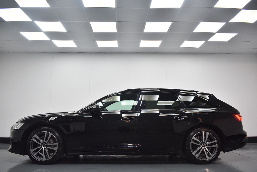 Audi A6 Avant Estate Black #2