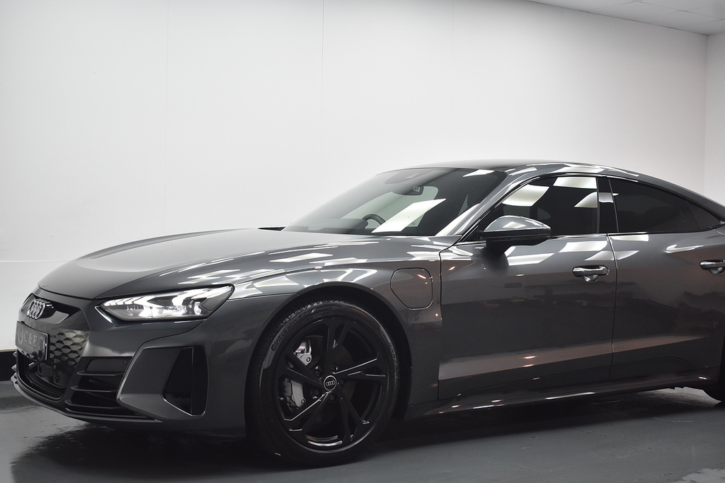 Audi E Tron GT Saloon KE23UCR Grey #3