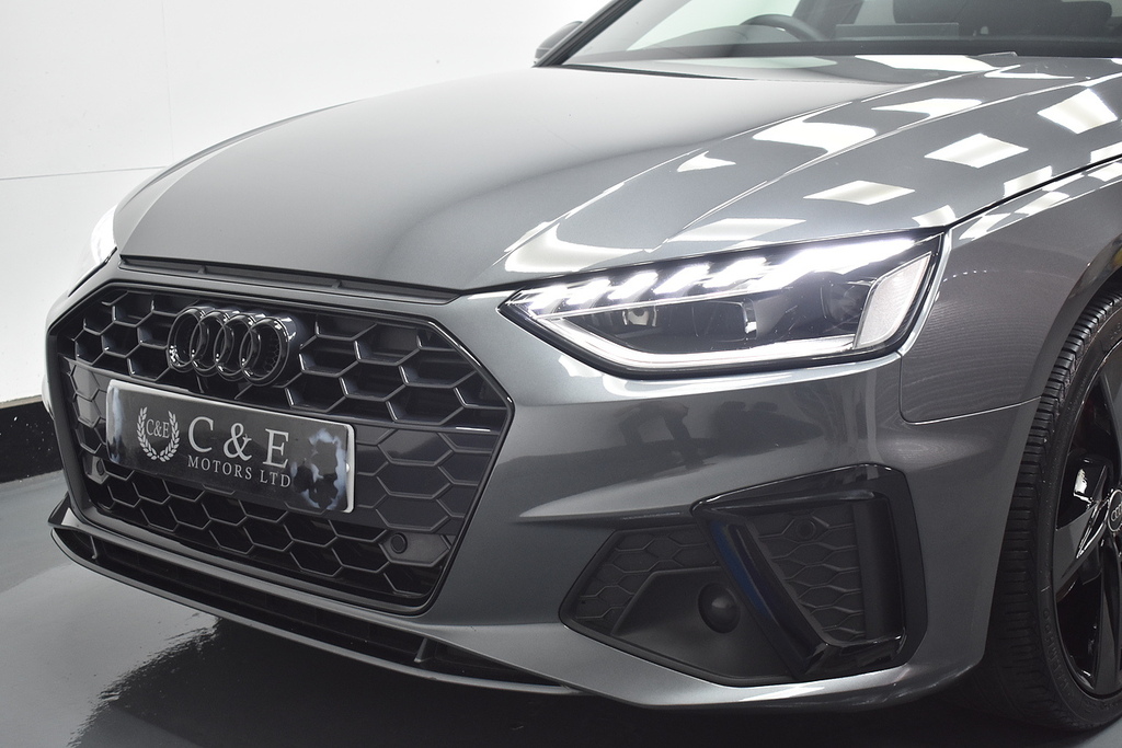 Audi A4 Saloon LP73TYH Grey #5