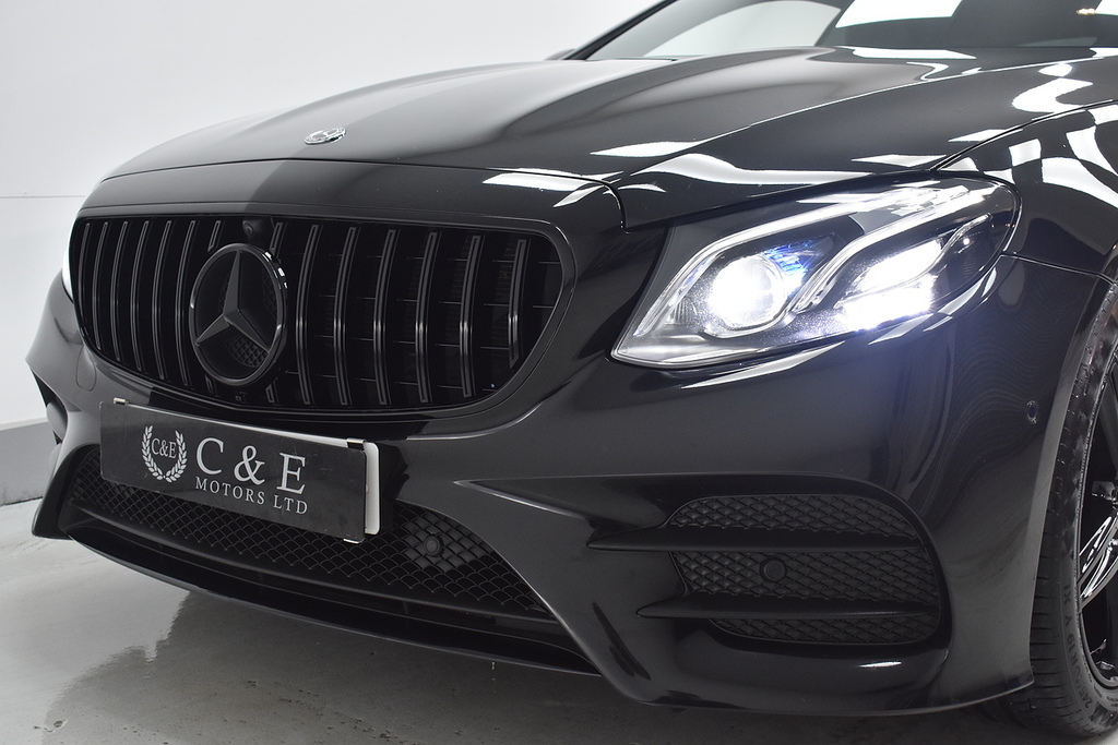 Mercedes-Benz E Class Coupe Black #3