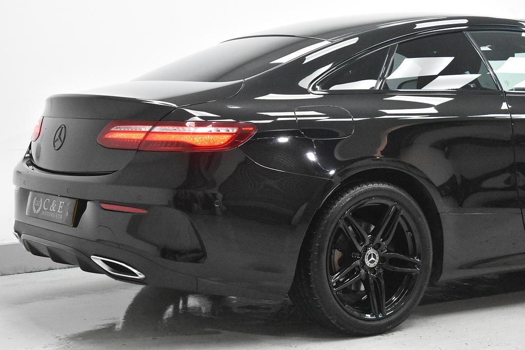 Mercedes-Benz E Class 2019 2.0 E200 Amg Line Saloon G-tronic Black #35
