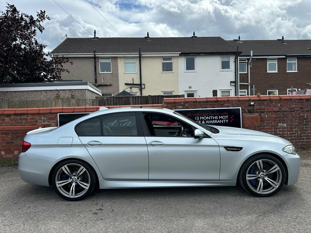 BMW M5 Saloon YF64FTC Blue #2