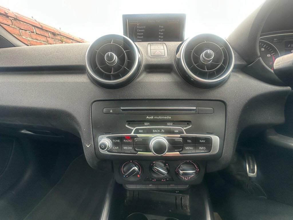 Audi A1 1.4L S Line MA17WUK Grey #5