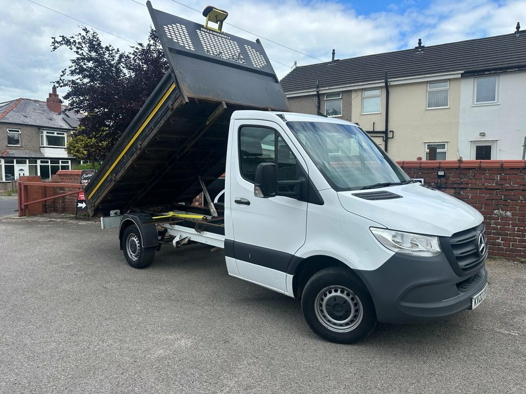 Mercedes-Benz Sprinter 2L Progressive White