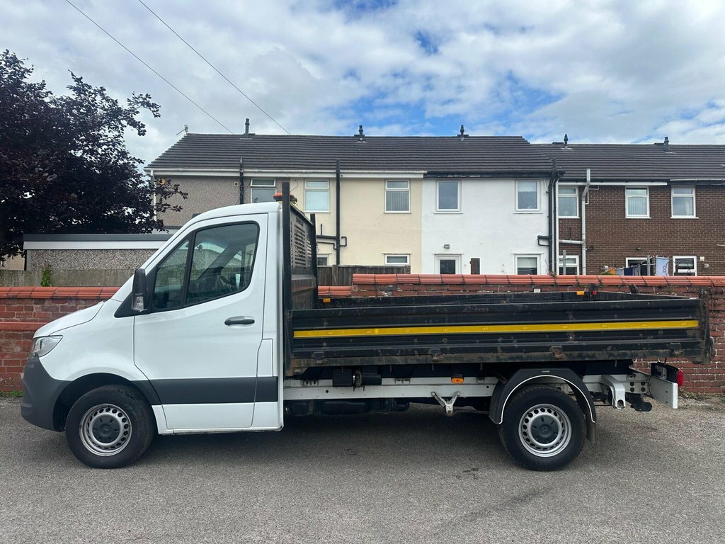 Mercedes-Benz Sprinter 2L Progressive White #5