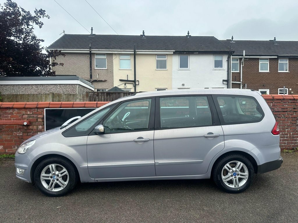 Ford Galaxy 2L Zetec Silver #4