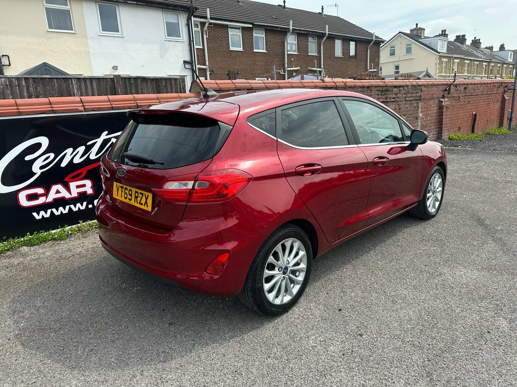 Ford Fiesta 1L Titanium Red #5