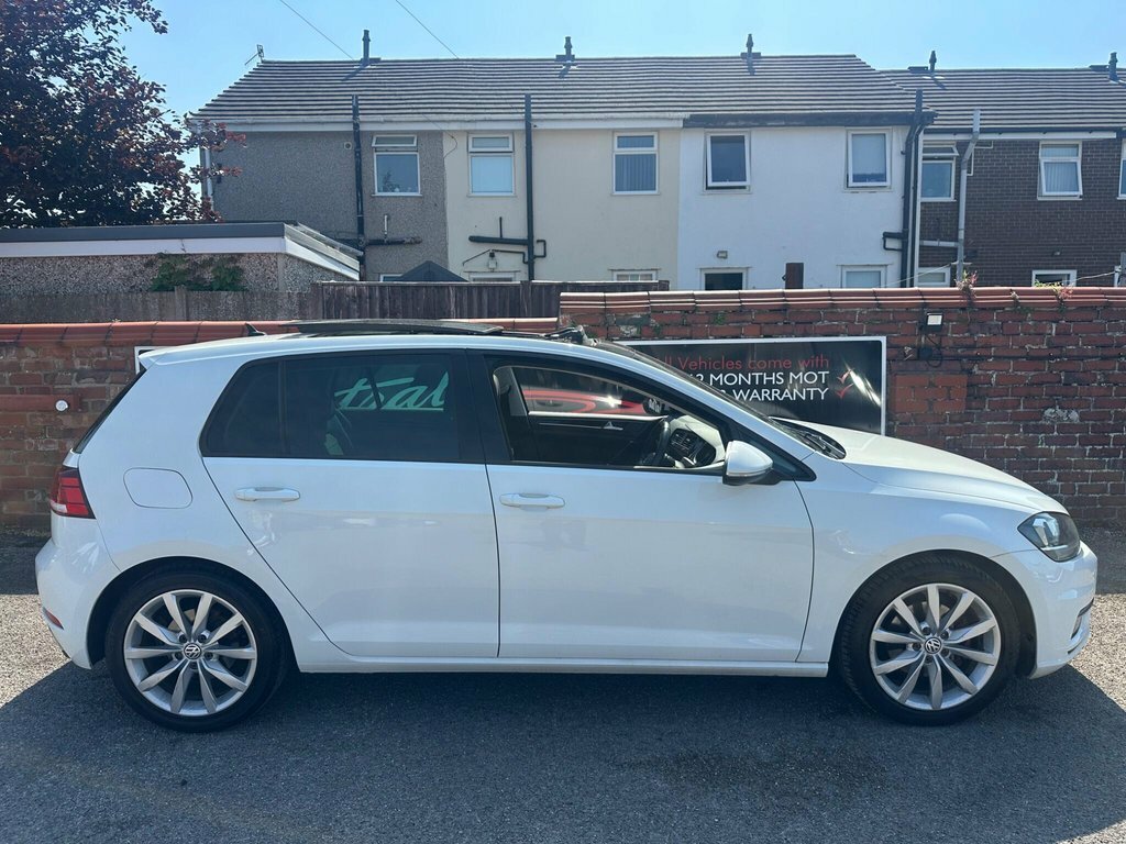 Volkswagen Golf 1.6L Gt White #6