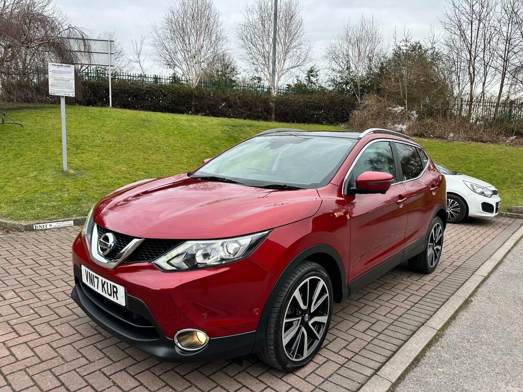 Nissan Qashqai 1.6 Dci Tekna Xtron 2Wd Euro 6 Ss Red