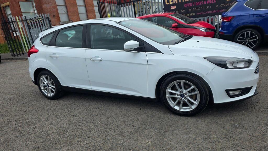 Ford Focus 1.5 Tdci Zetec Powershift Euro 6 Ss YC66LBV White #5
