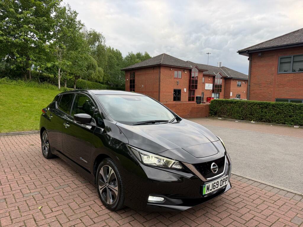 Nissan Leaf Tekna Black #5