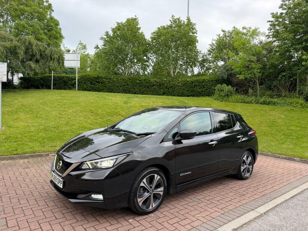 Nissan Leaf Tekna Black #6