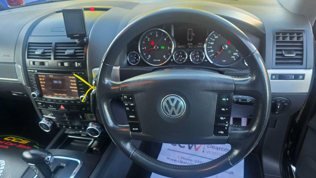 Volkswagen Touareg 3.2 Beige #23