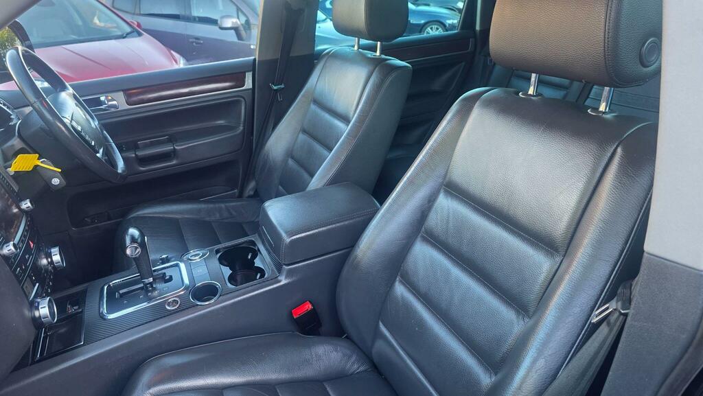 Volkswagen Touareg 3.2 Beige #27