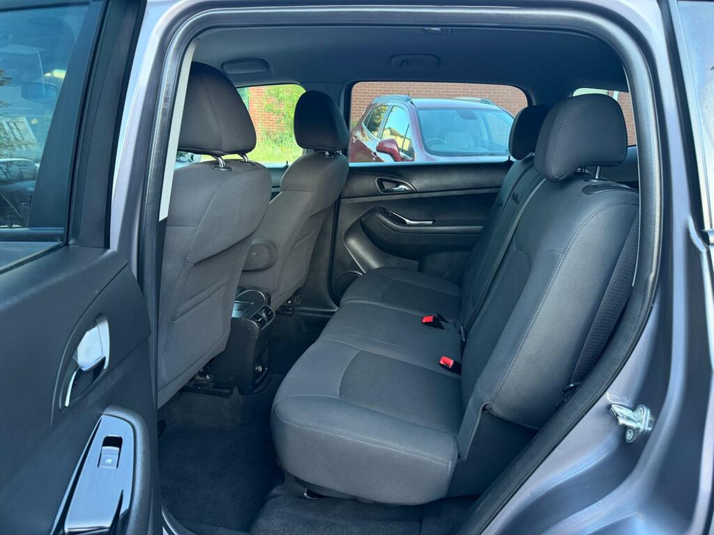 Chevrolet Orlando  Grey #24