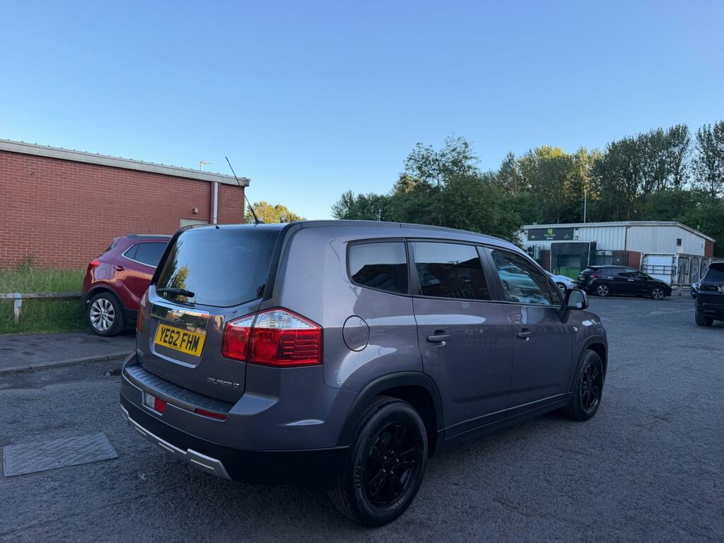 Chevrolet Orlando  Grey #9
