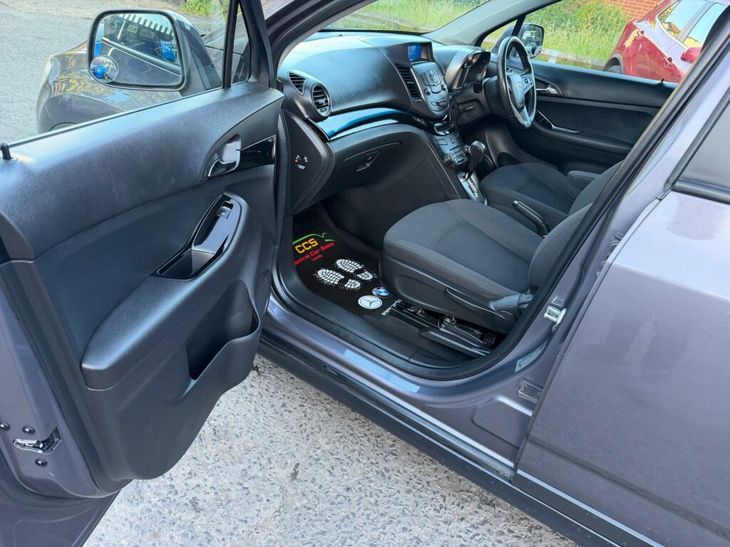 Chevrolet Orlando  Grey #19