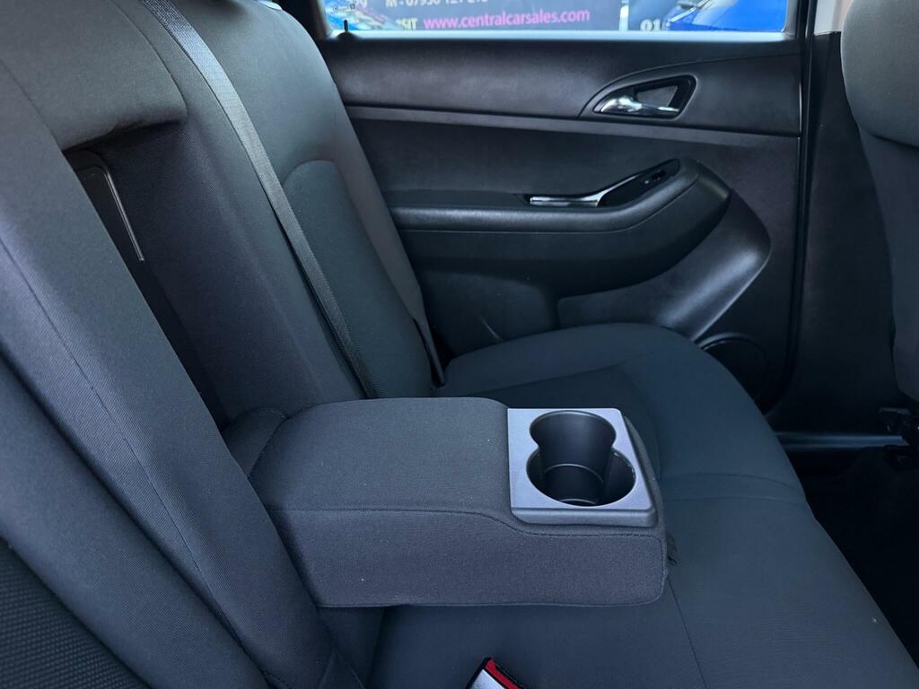 Chevrolet Orlando  Grey #27