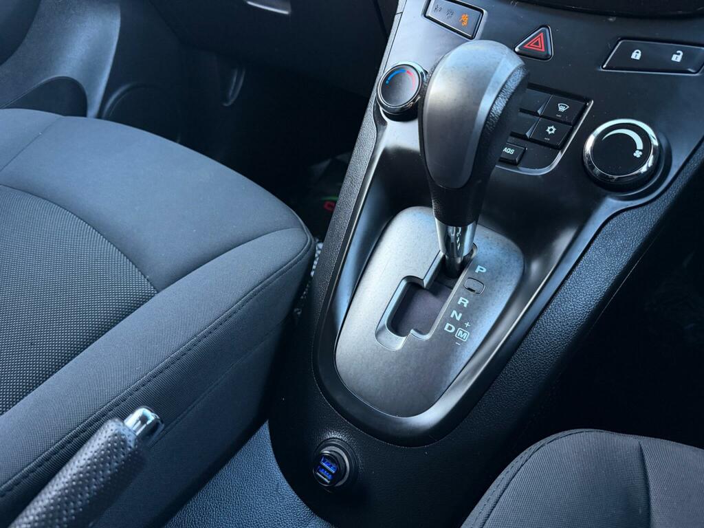 Chevrolet Orlando  Grey #42