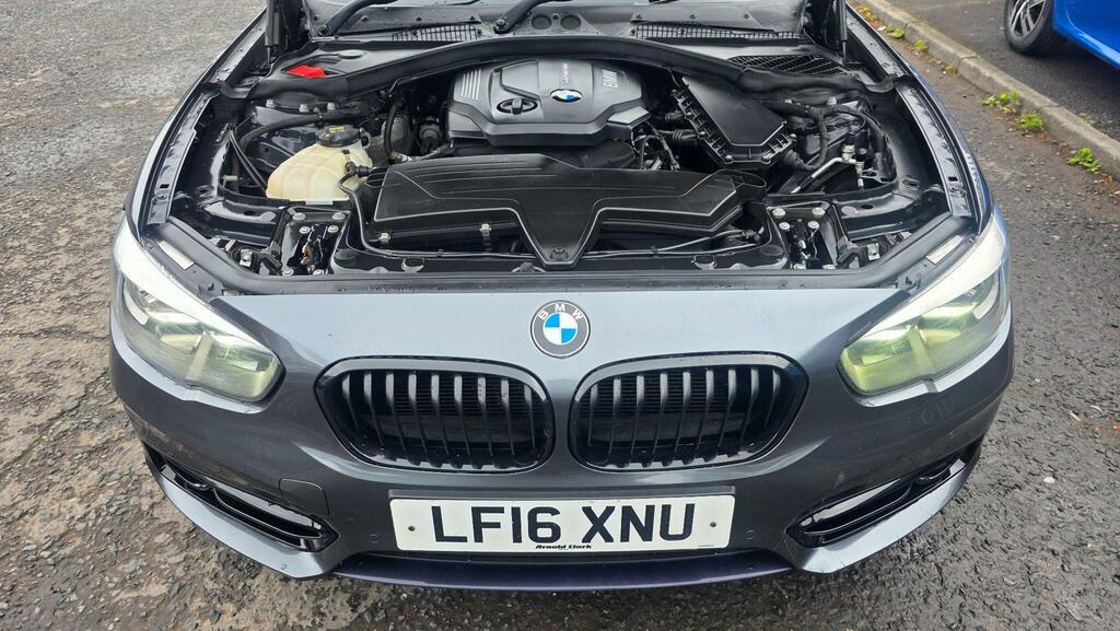 BMW 1 Series  White #51