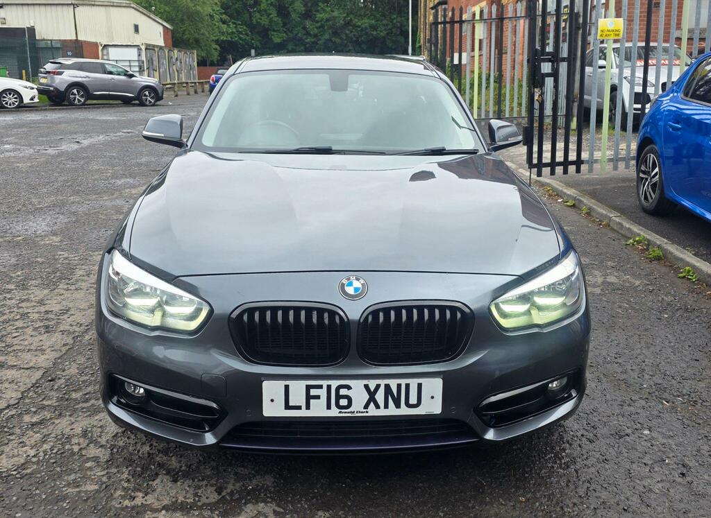BMW 1 Series  White #3
