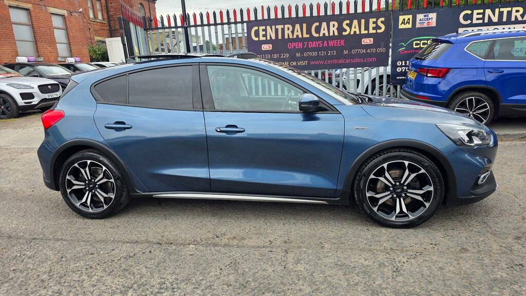Ford Focus Active X Blue #5