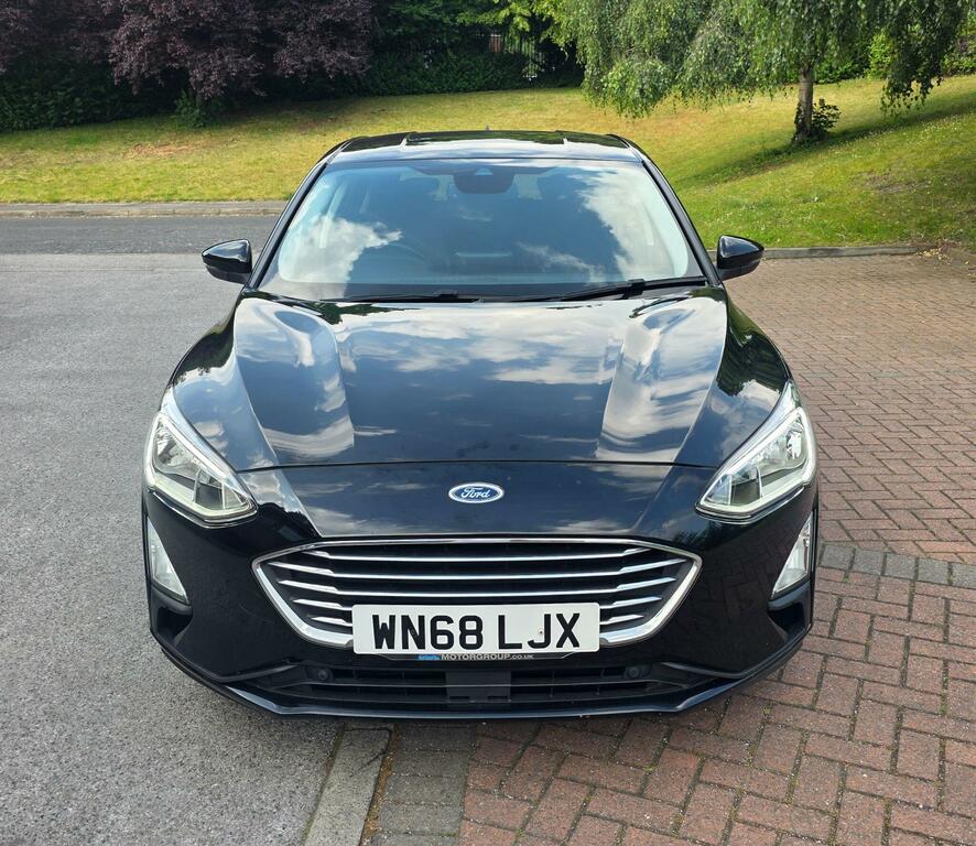 Ford Focus Titanium Black #5