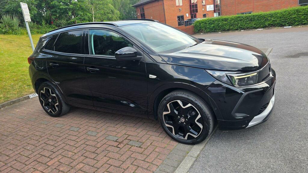 Vauxhall Grandland Ultimate Black #2