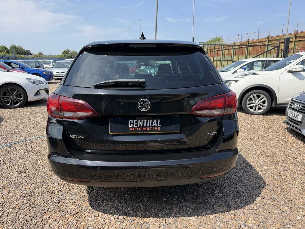 Vauxhall Astra 1.6 Cdti Blueinjection Sri Nav Black #4