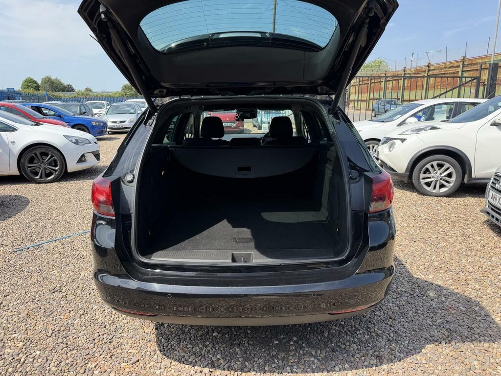 Vauxhall Astra 1.6 Cdti Blueinjection Sri Nav Black #5