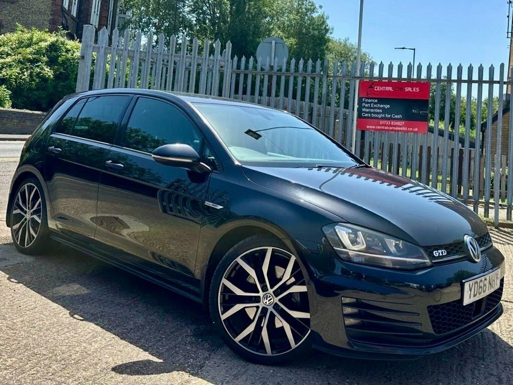 Volkswagen Golf 2.0 Tdi Bluemotion Tech Gtd Hatchback D YD66NHY Black