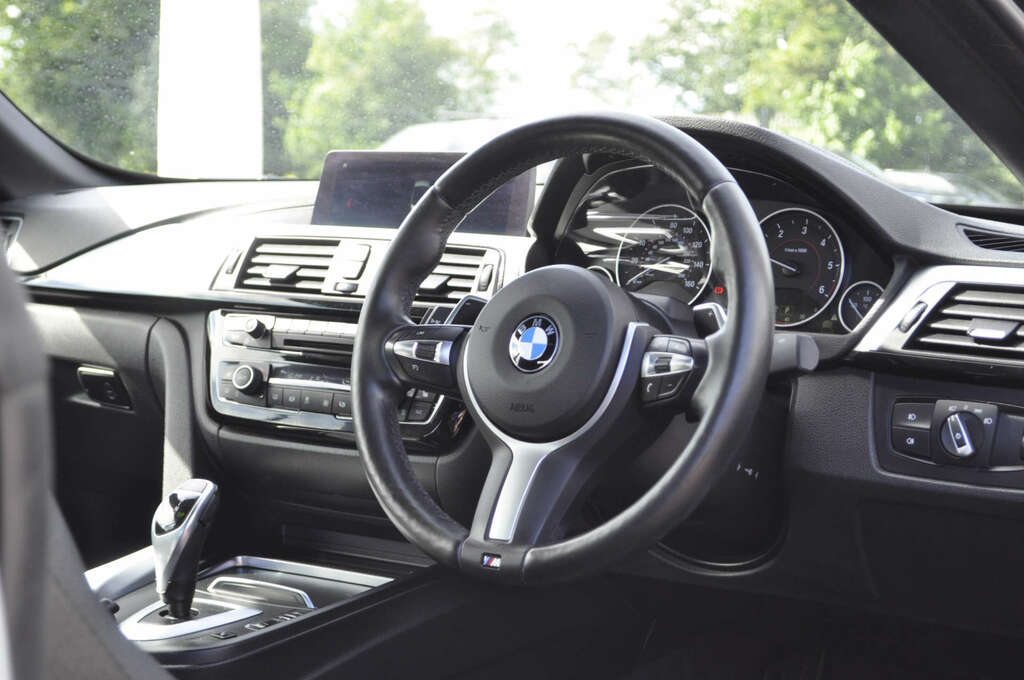 BMW 4 Series 2.0 420D M Sport YC18EYD Silver #4