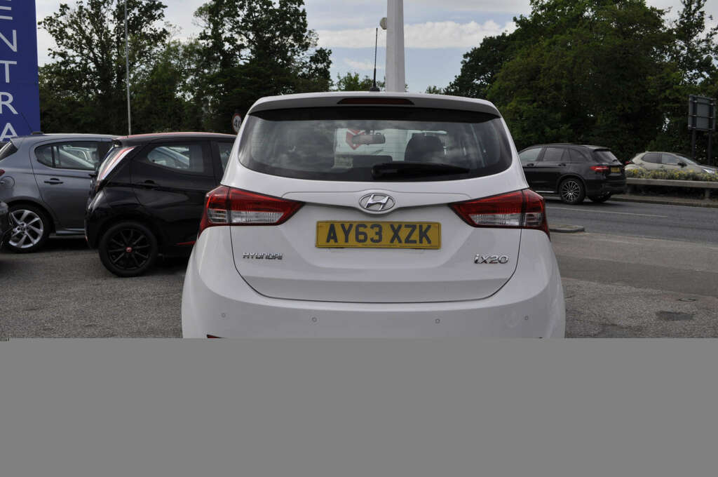 Hyundai Ix20 1.6 Ix20 Active White #2