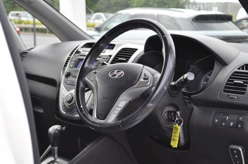 Hyundai Ix20 1.6 Ix20 Active White #6