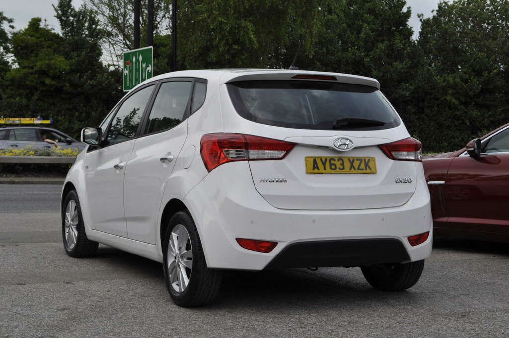 Hyundai Ix20 1.6 Ix20 Active White #5