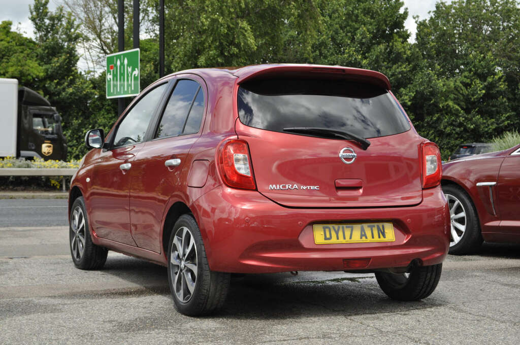 Nissan Micra 1.2 Micra N-tec Cvt Red #3