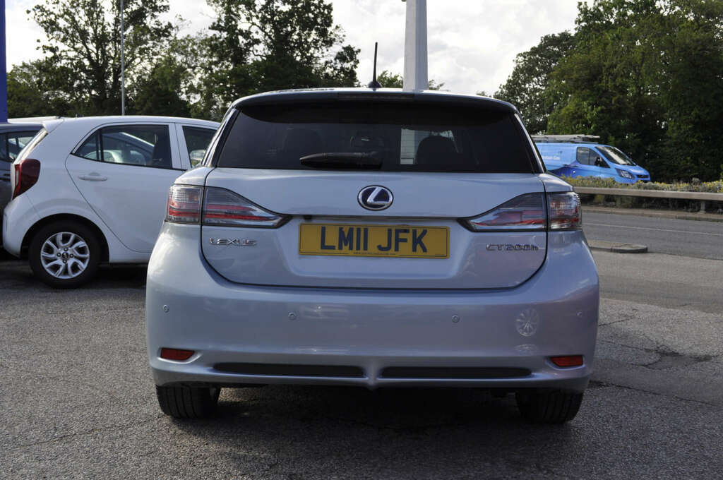 Lexus CT 1.8 Ct 200H Se-l Cvt Blue