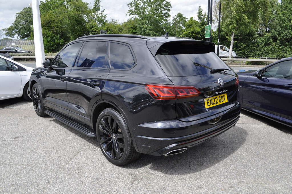 Volkswagen Touareg 3.0 Touareg V6 Black Edition Tdi 4Wd Black #2
