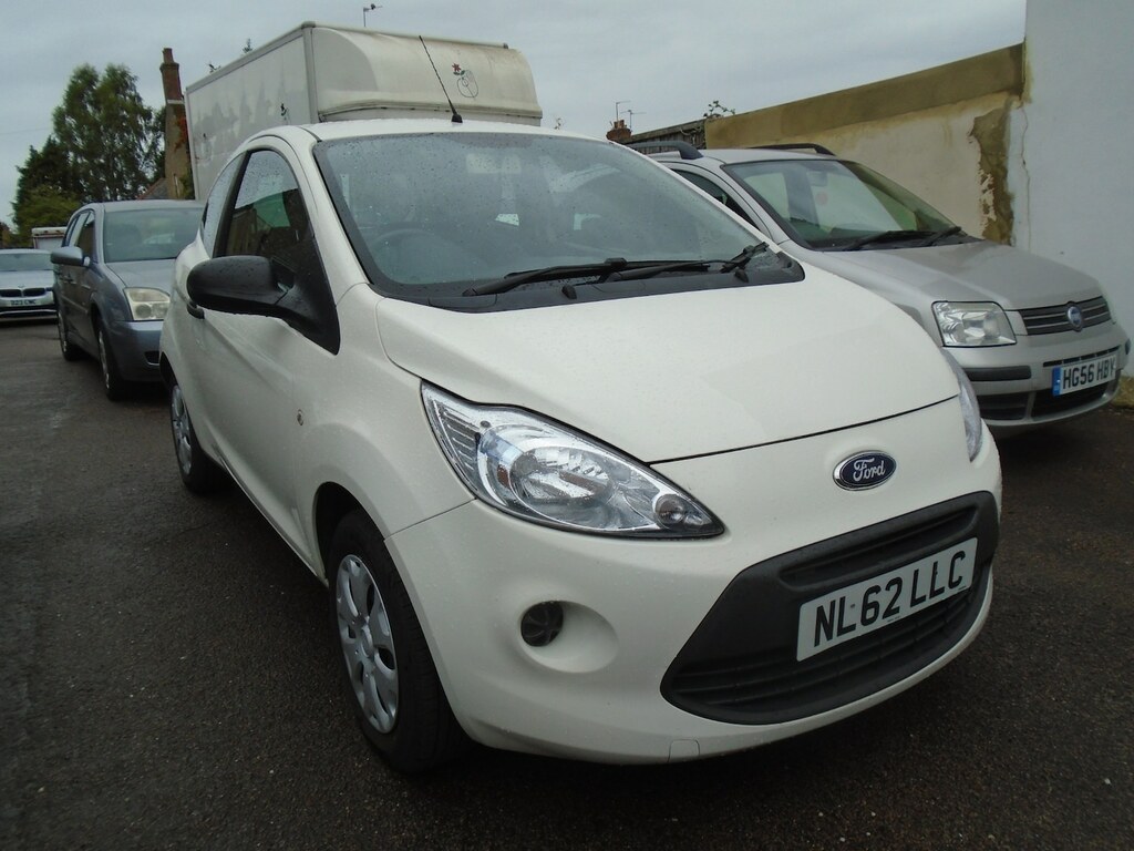 Ford KA 1.2 Studio Start Stop White