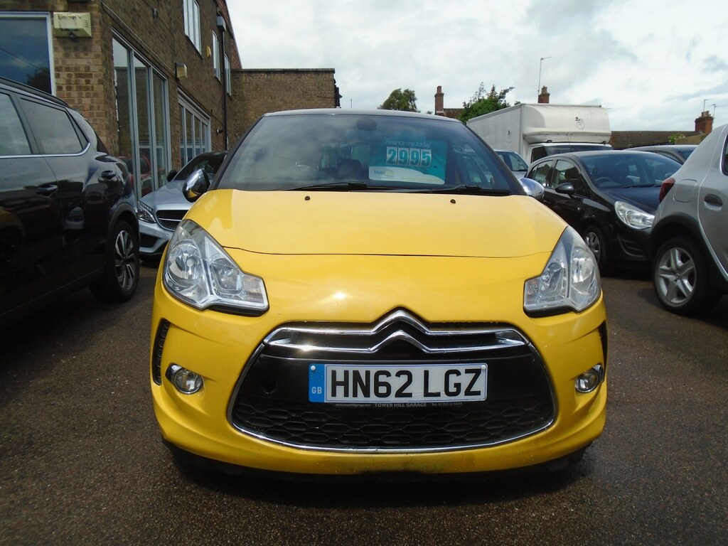 Citroen DS3 1.6 E-hdi 110 Airdream Dsport Plus Yellow