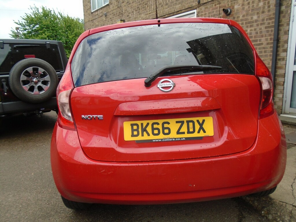 Nissan Note 1.2 Acenta Premium Red #5