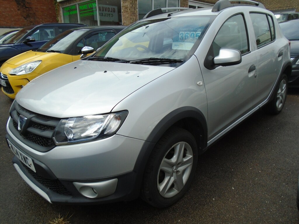 Dacia Sandero Stepway 1.5 Dci Ambiance Silver #2