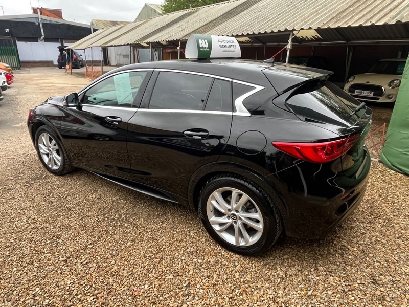 Infiniti Q30 Business Executive D RX17ZCK Black #2
