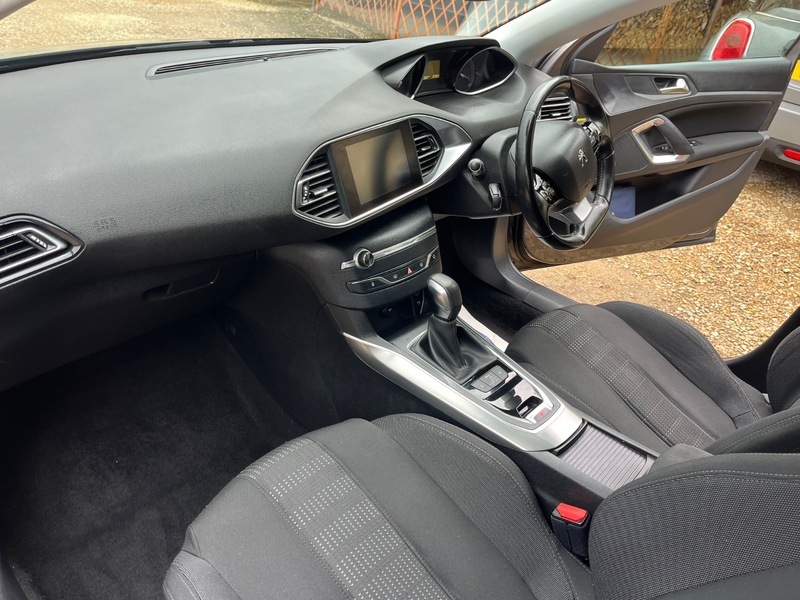 Peugeot 308 Blue Hdi Ss Active White #7
