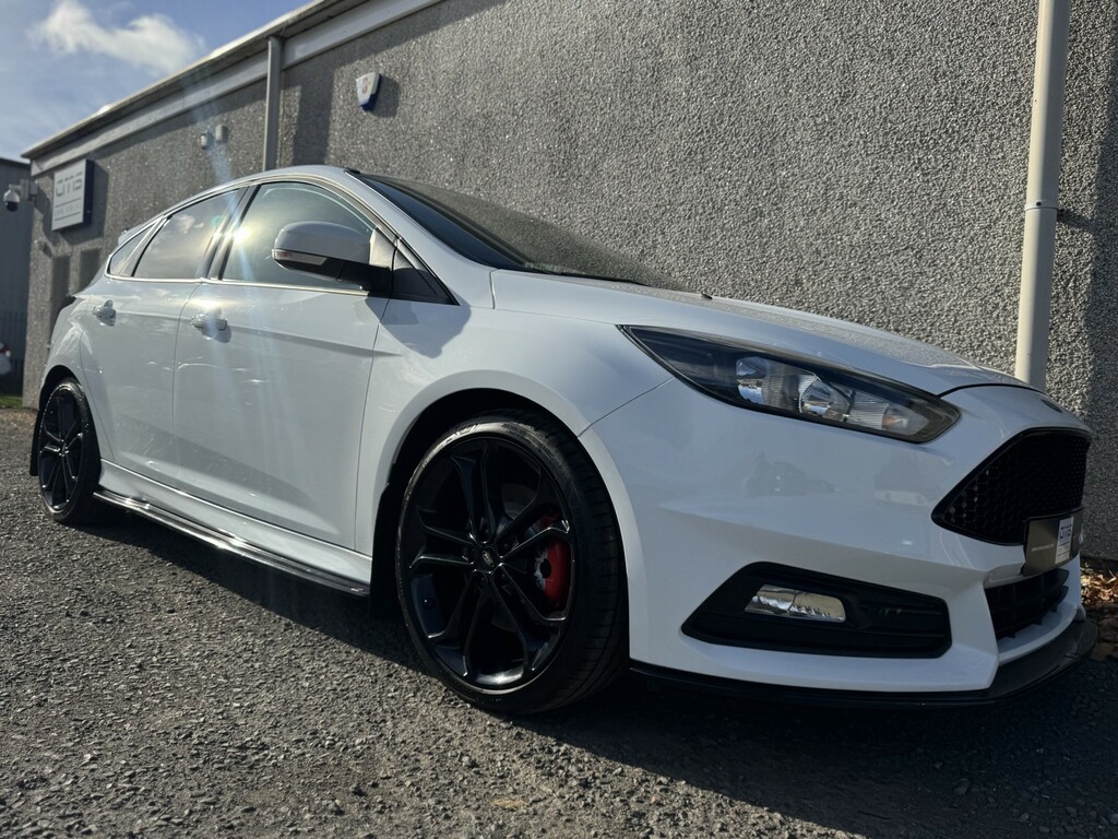 Ford Focus 2.0 T Ecoboost St-2 White #4